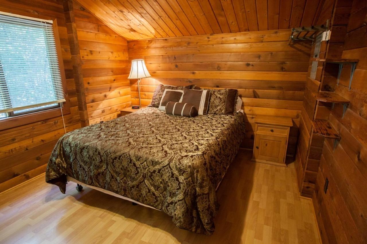 Lake Texoma Camping Resort Cabin 4 Willow Spring エクステリア 写真