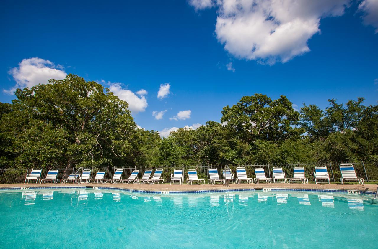 Lake Texoma Camping Resort Cabin 4 Willow Spring エクステリア 写真