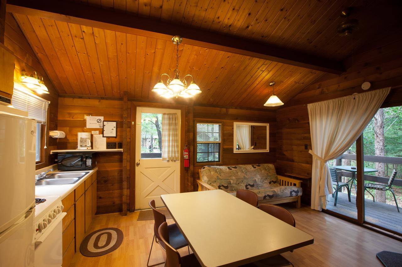 Lake Texoma Camping Resort Cabin 4 Willow Spring エクステリア 写真